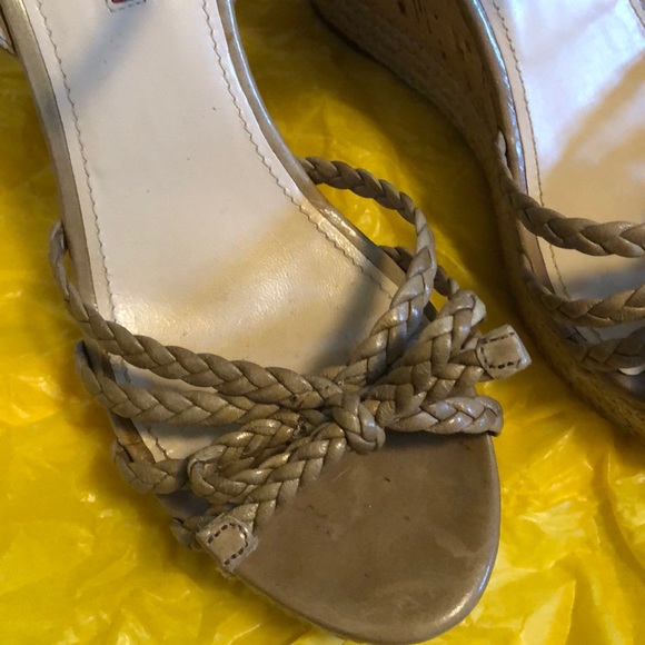 Women’s Prada wedges - Picture 4 of 8